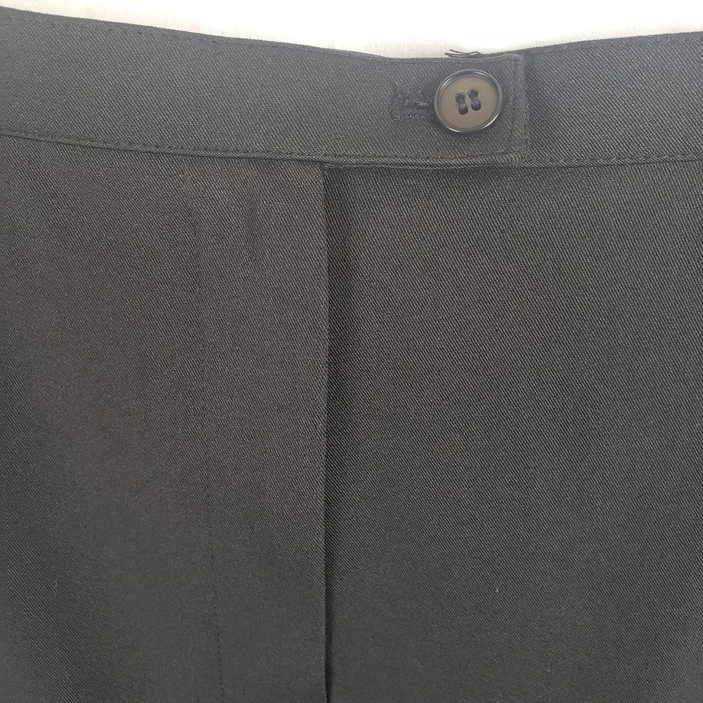 Liz Baker Black Knee Length Skirt Sz 16